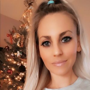 Meet your Posher, Gabrielle